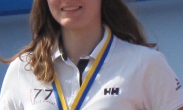 Léa VANBESELAERE, représentante FRA U23 aux championnats du monde.